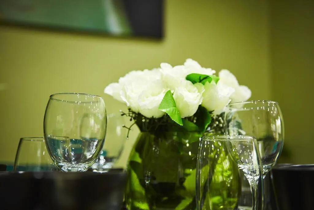 *Little Haven In Leeds* ¤Private Parking¤ Ensuite Leeds